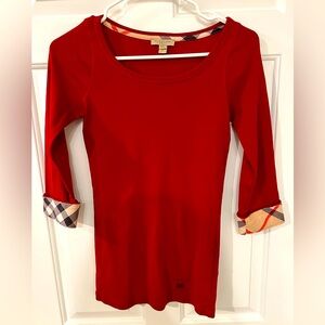 Burberry Red 3/4 Length Knit Top Size Women’s Small